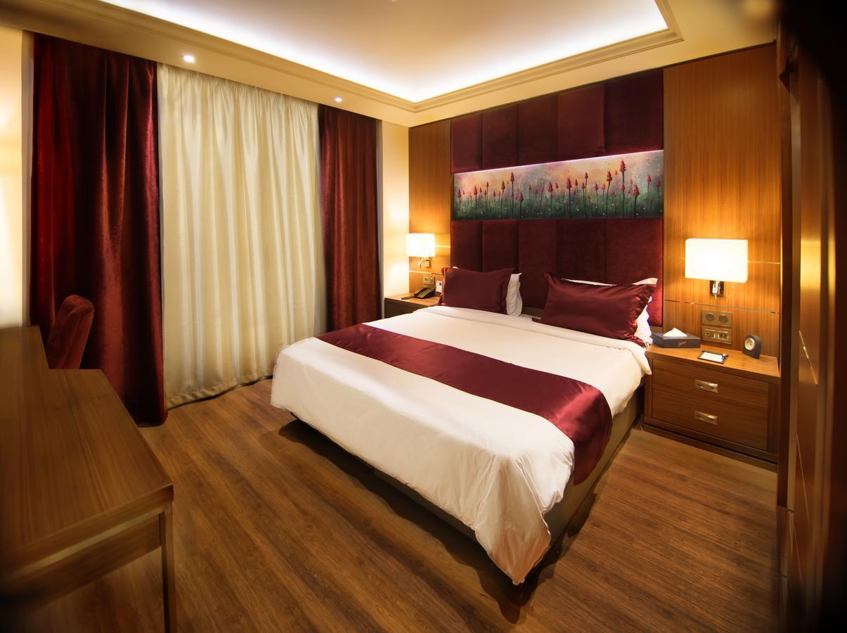 Gems Hotel Beirut Exterior photo