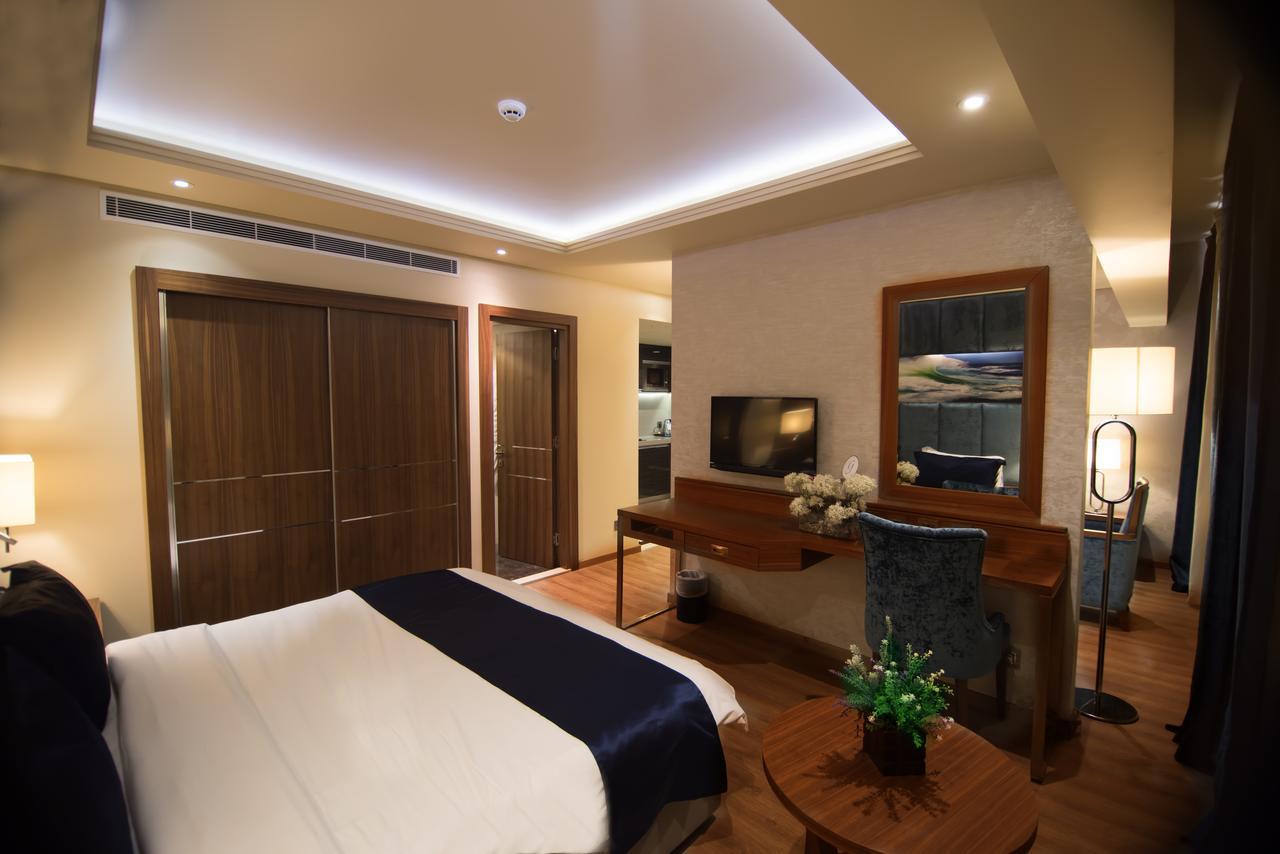 Gems Hotel Beirut Exterior photo