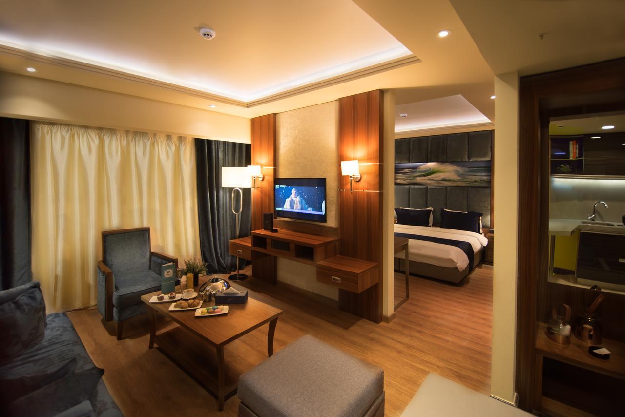 Gems Hotel Beirut Exterior photo